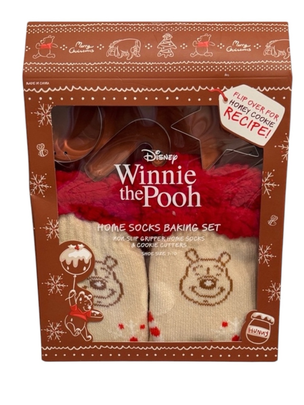 Disney Winnie the Pooh Home Socks Baking Gift Set w/ Cookie Cutters NEW